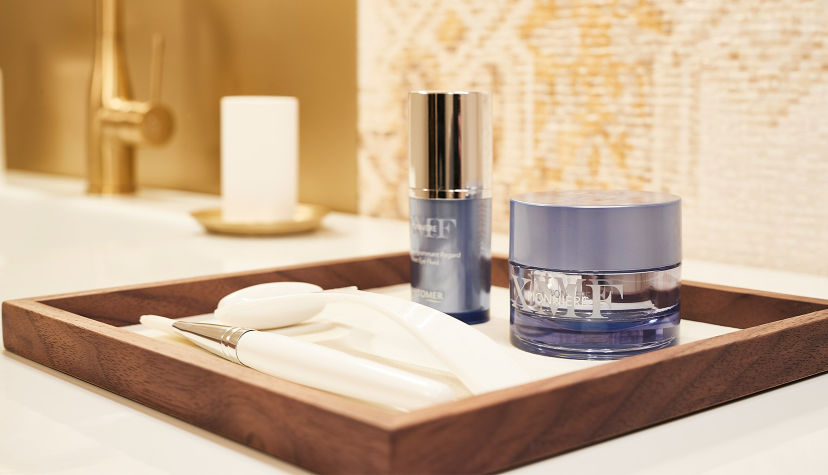 Anti-aging products Phytomer Spa